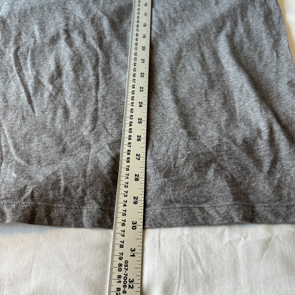 Hurley (LOT OF 2) Mens Muscle Tank Tops XXL Workout Gym Athletic Weightlifting - Picture 12 of 13